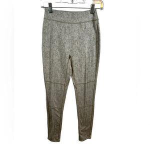 Gym Shark Fleur Textured Washed Khaki Full Length Legging‎ Size Small